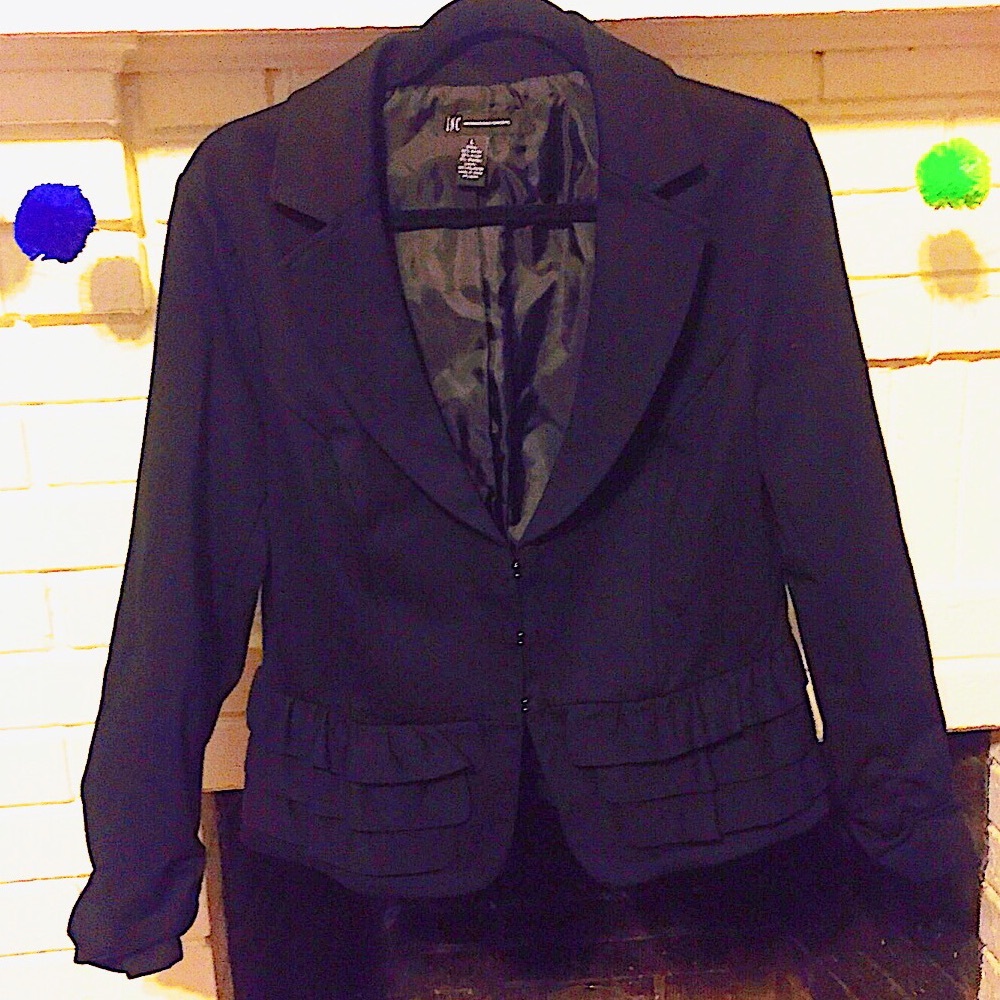 Detailed Black Blazer